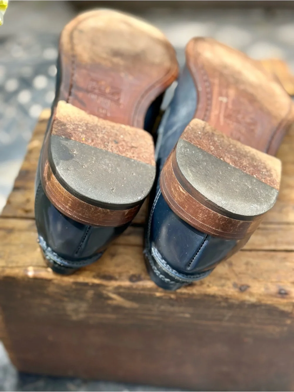 Johnston and Murphy Handcrafted Italy Deep Navy Leather Penny Loafers Mens